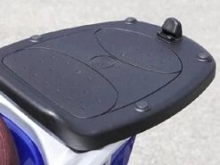 Suzuki Adapterplaat Topkoffer 33L Sixteen 150 (08-)