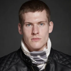 Triumph Venom Neck Tube